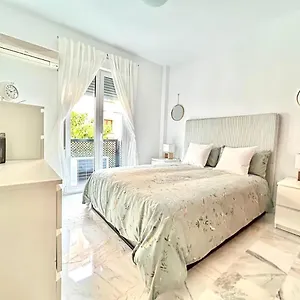 https://hispalis-41010.es-andalucia.com