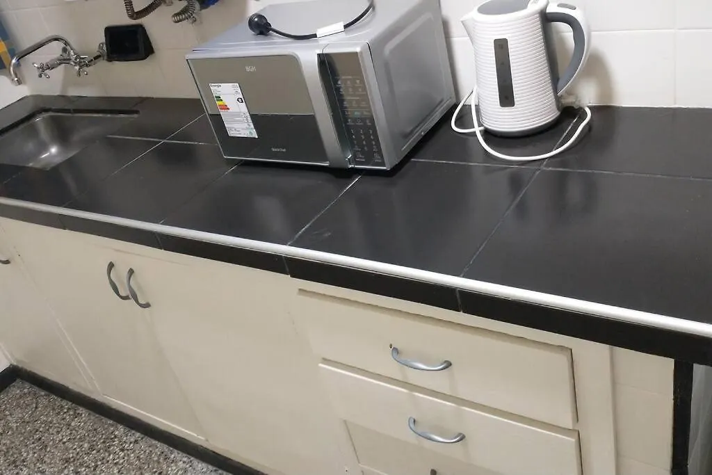 Apartamento Bonito Departamento Frontal En Zona Residencial - Mendoza