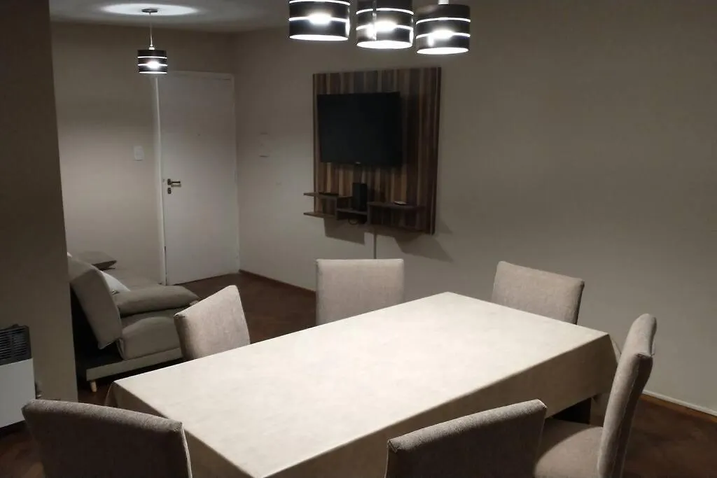 Bonito Departamento Frontal En Zona Residencial - Mendoza Apartment 0*,